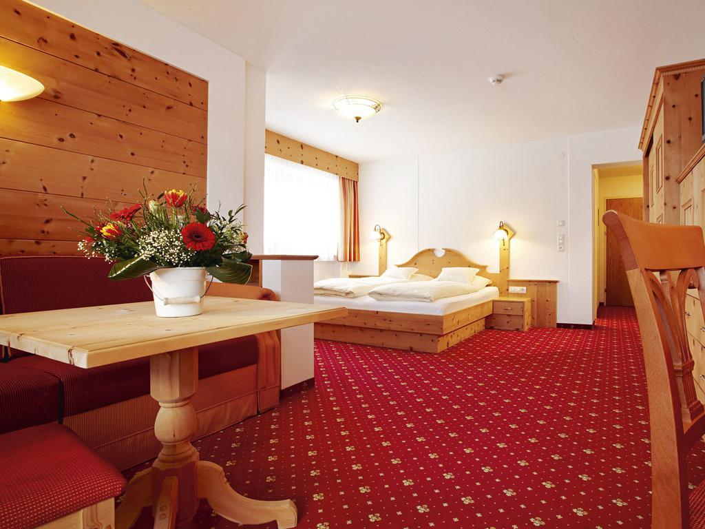 Alpengasthof Gruener Solden Room photo